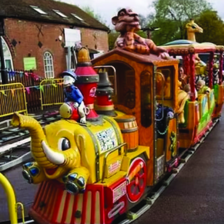 Green's Safari Train